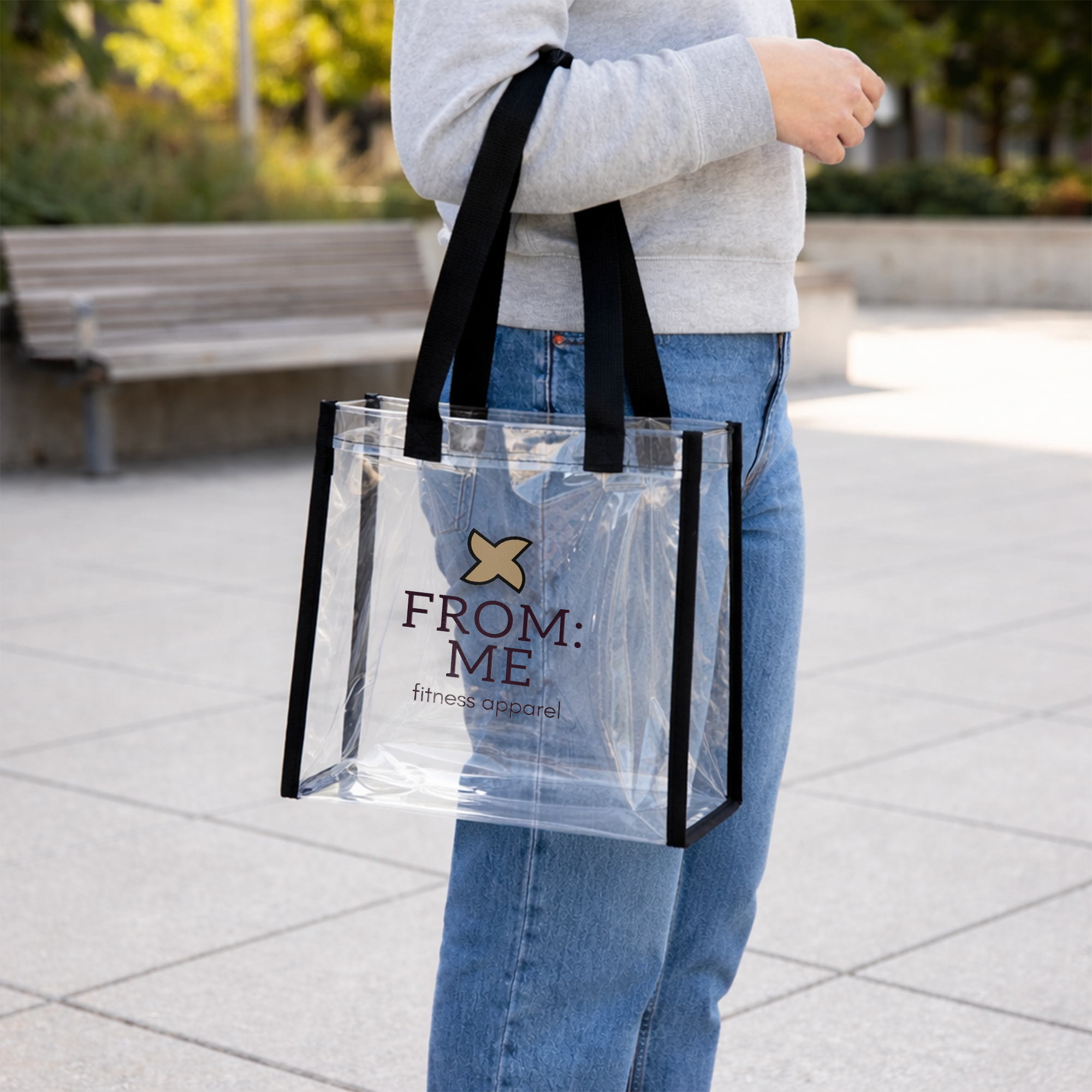 Clear_Stadium_Bag_Model_Park_Lifestyle_Mockup.png_15944614